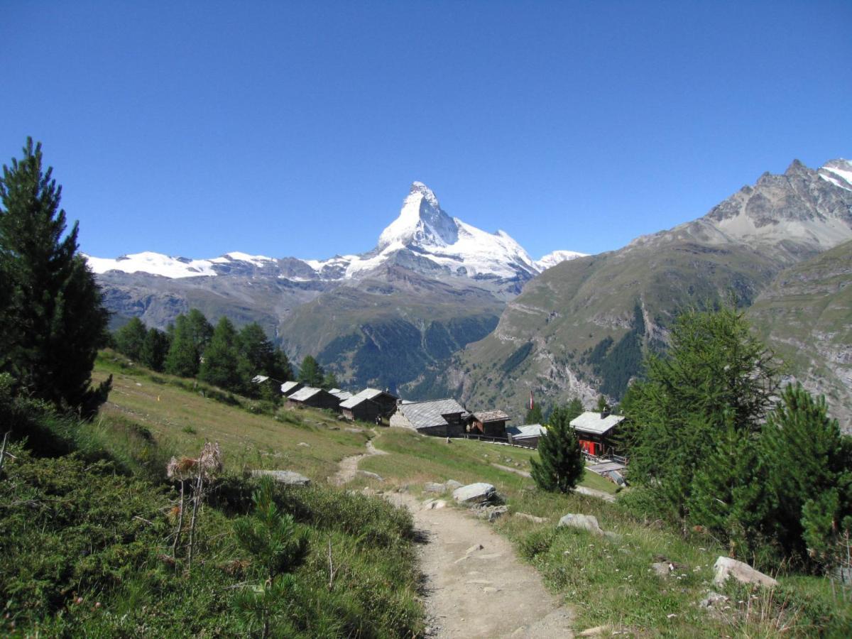 Apartment Kondor By Interhome Zermatt Bagian luar foto